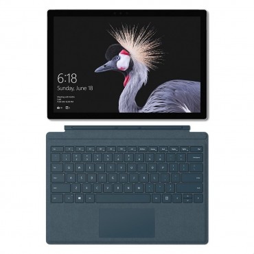 Microsoft Surface Pro 2017 - C - With Blue Cobalt Signature Type Cover and Maroo Sleeve